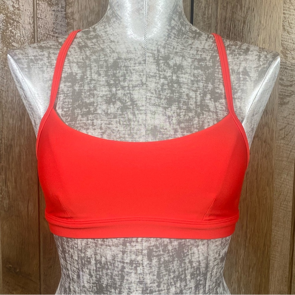 Alo Airlift Intrigue Sports Bra Size XS